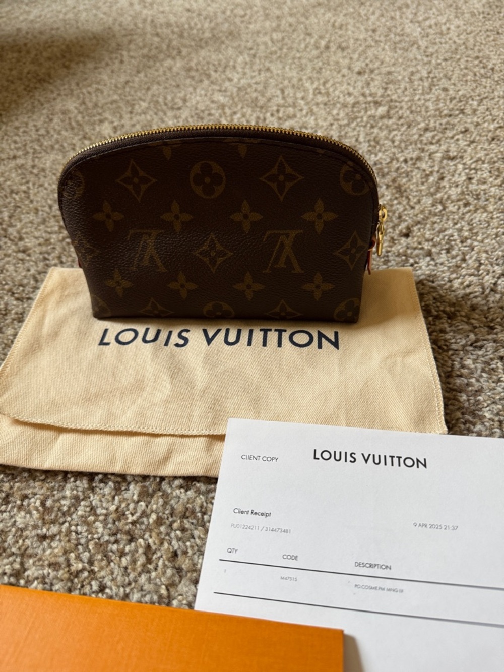 Authentic Louis Vuitton cosmetics pouch - Picture 2 of 5